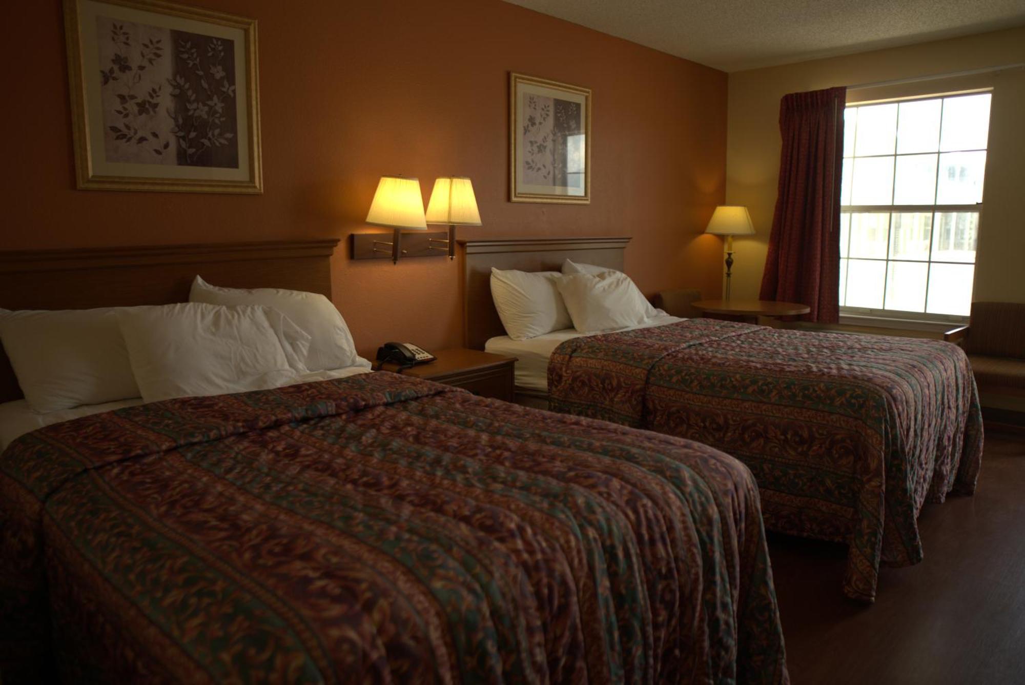 Key West Inn - Chatsworth Экстерьер фото